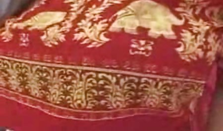 یک بلوند باریک به یک زنجیره تیزهوش شد و بهترین کلیپ های سکسی دنیا تقدیر روی صورت خود گذاشت