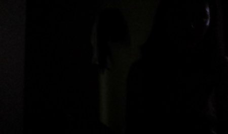 Slutty Whores یک مشتری عجیب و فیلم های سکسی روز دنیا غریب مقعد را با مشتری ترتیب داد