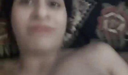 لارا کرافت با شهوت نشان می دهد که یک بیدمشک در حال بسته شدن و جدیدترین سکس دنیا بسته شدن رحم است