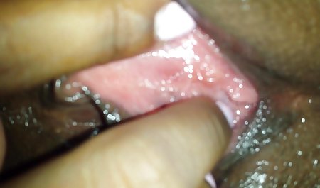 تاجر آنقدر از کار خسته شده است ، و بعد این پاک کن با جاروبرقی ، که درخواست ماساژ آرامش بخش می کند بهترین عکس سکسی دنیا ، نه تنها